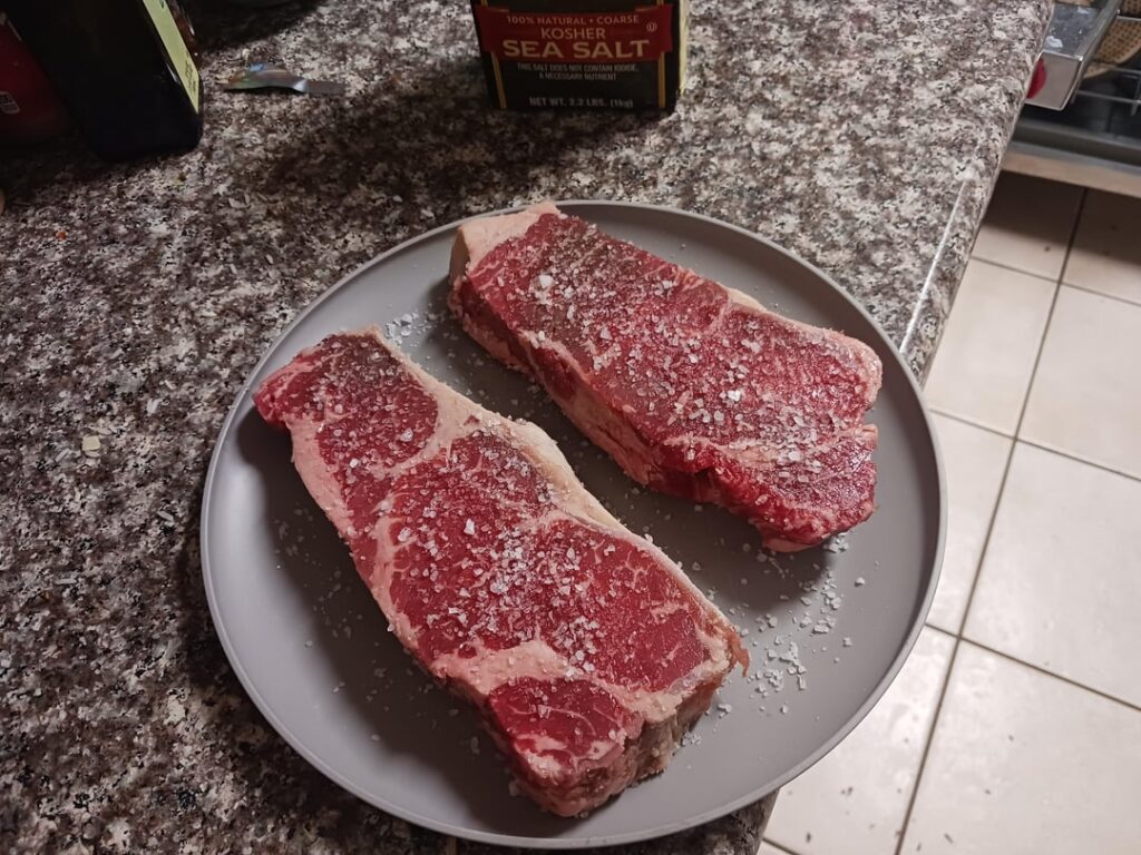 First time cooking steak in 5 years after being vegetarian
