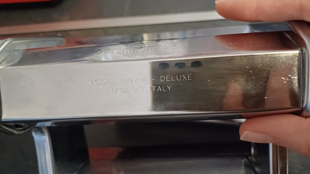 Anyone with the same Atlas-Marcato rolling mill to help me?