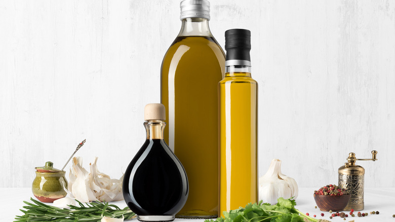 bottles of olive oil and balsamic vinegar