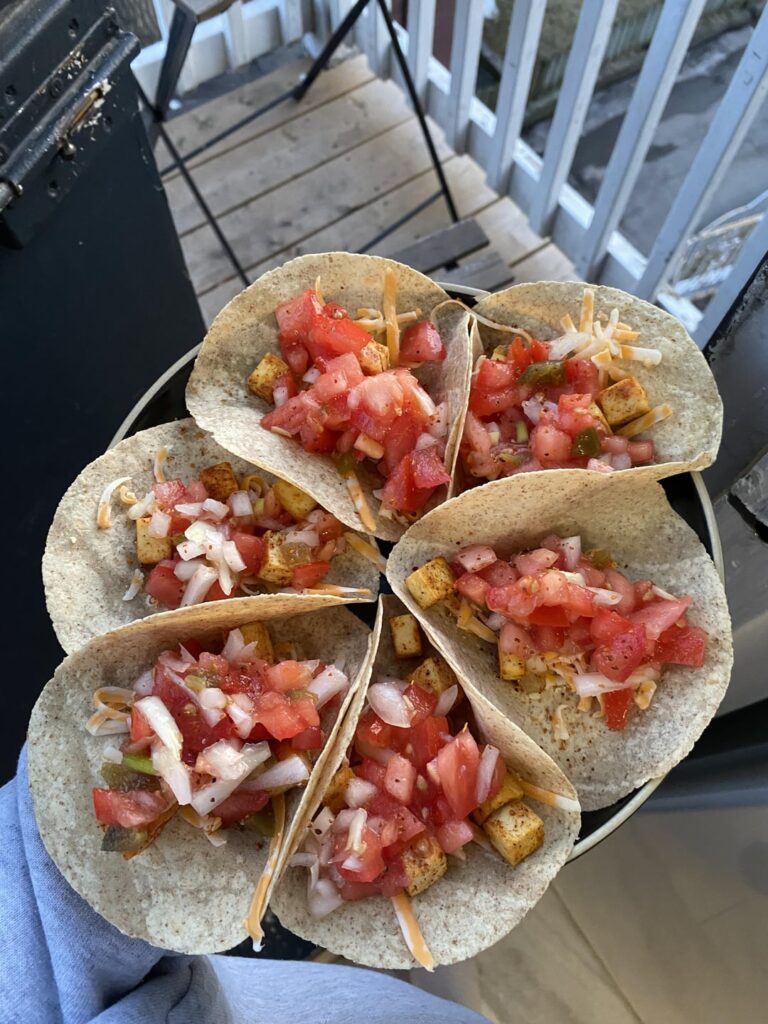 6 tacos for under 450 calories