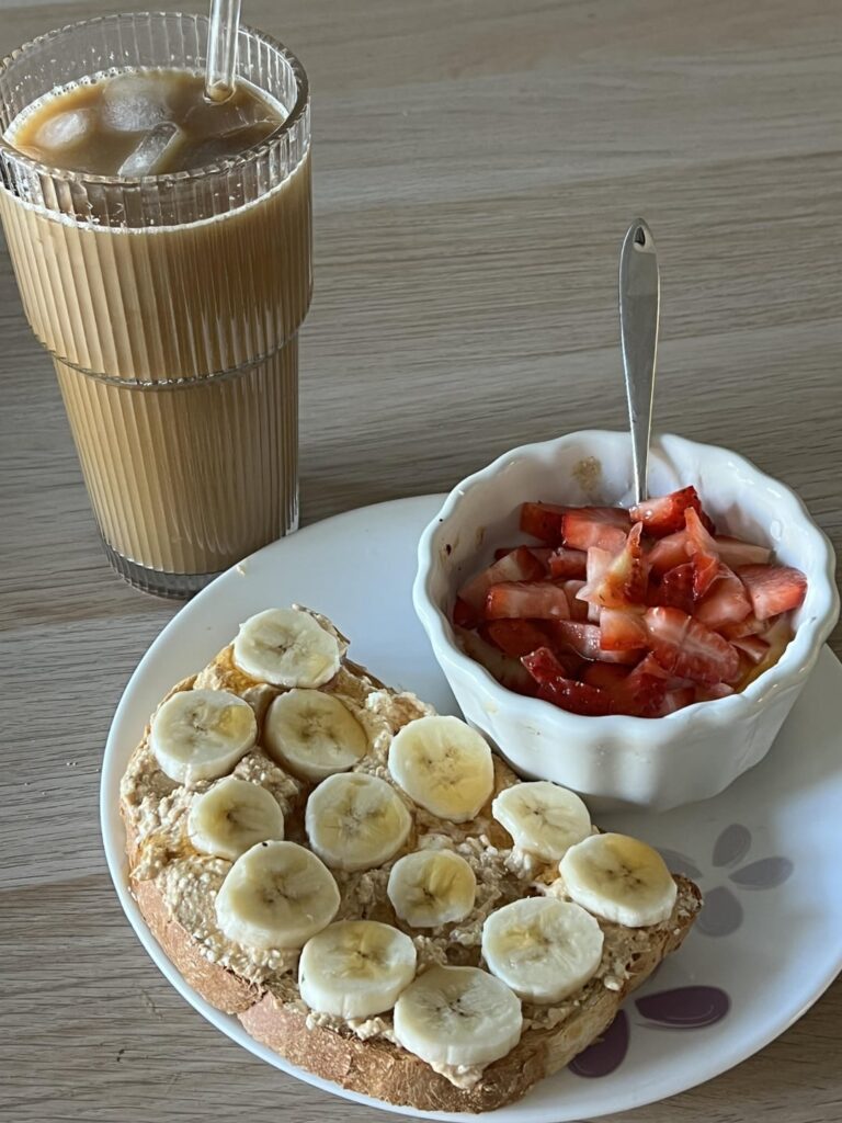 PB Banana Toast and Fruit Yogurt Bowl, 395 cal, 33g protein