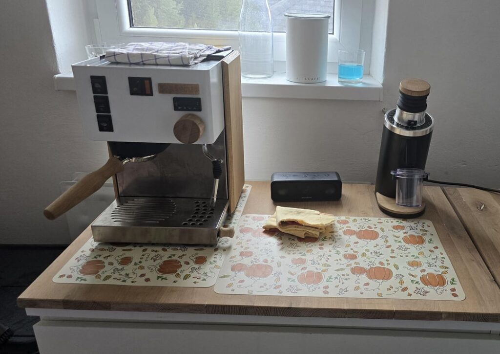 Bedroom silvia station