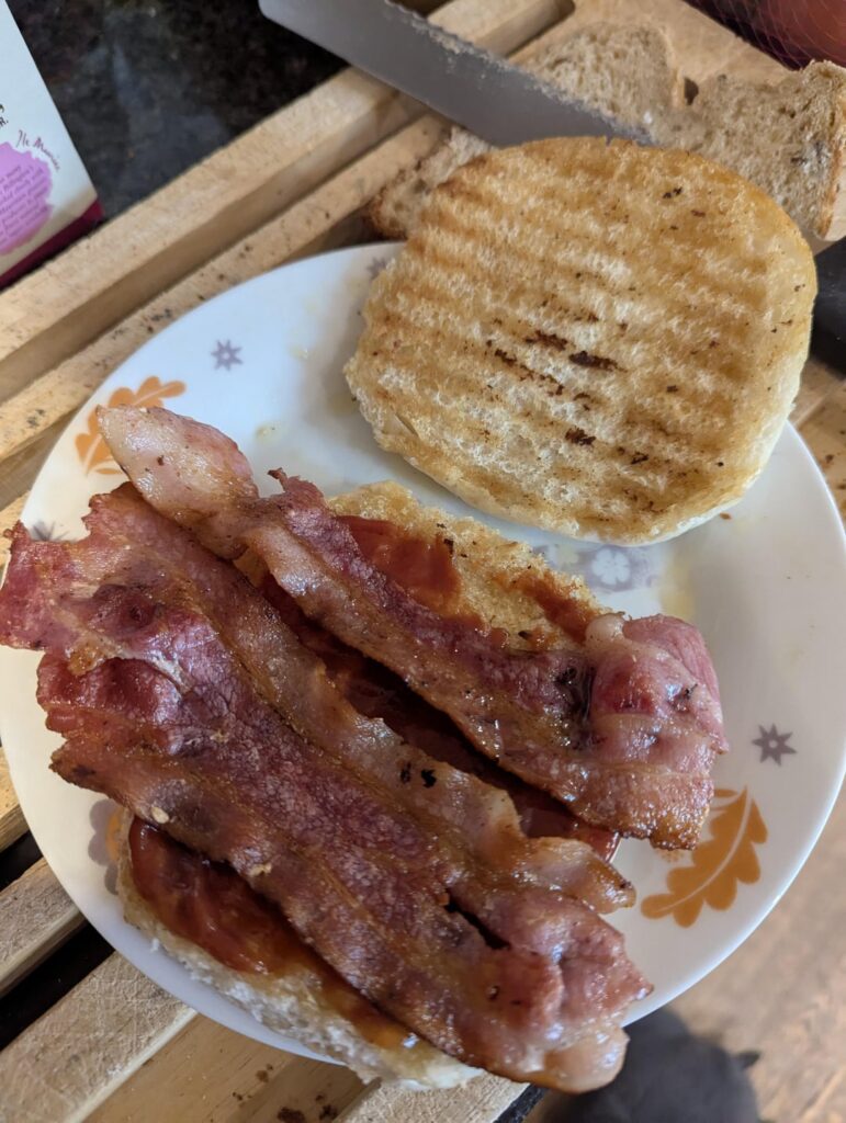 Peak bacon sarnie, also streaky rules