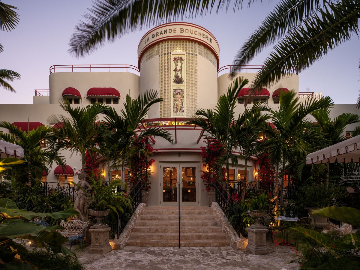 A grand exterior of a boucherie. 
