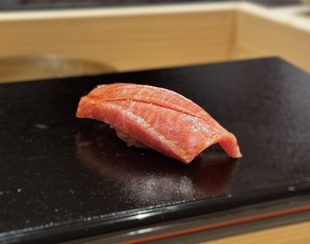 Sushi Akira, すし 良月 (Tabelog Silver 4.37) Tokyo, Japan Sushi Akira, すし 良月 (Tabelog Silver 4.37) Tokyo, Japan