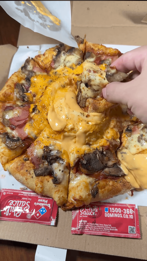Cheesy Volcano pizza