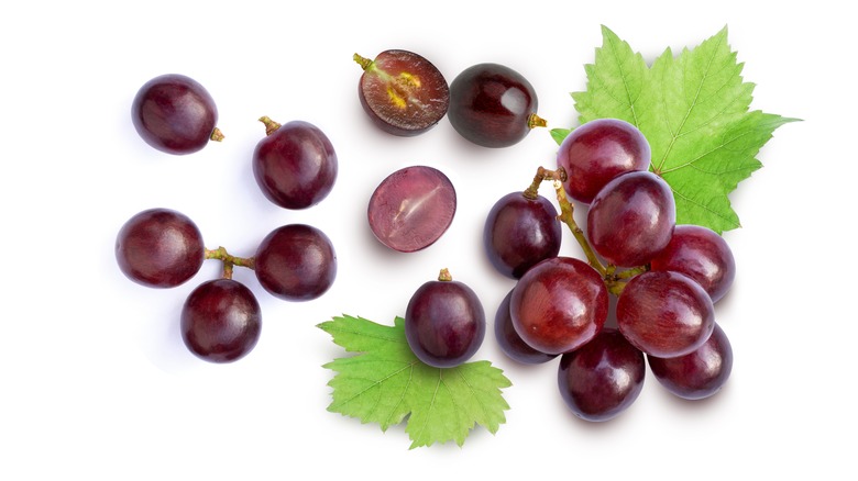 red grapes