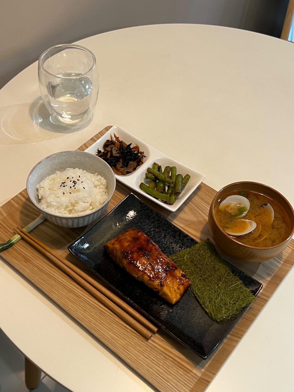 Weeknight dinner at home