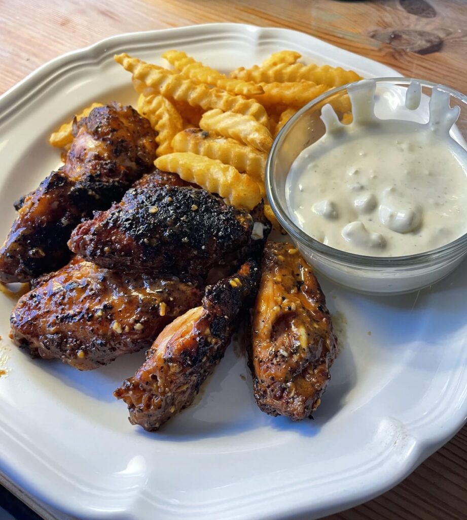 Friday night means we’re grilling wings