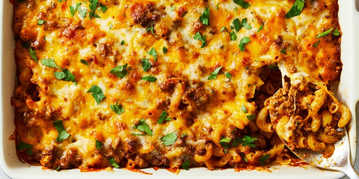 Best Cheeseburger Casserole Recipe - How To Make Cheeseburger Casserole