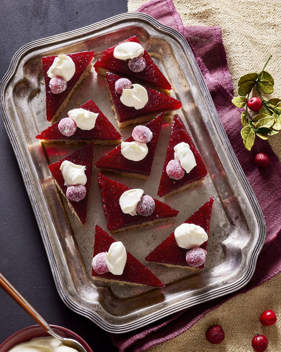 christmas cookies cranberry shortbread