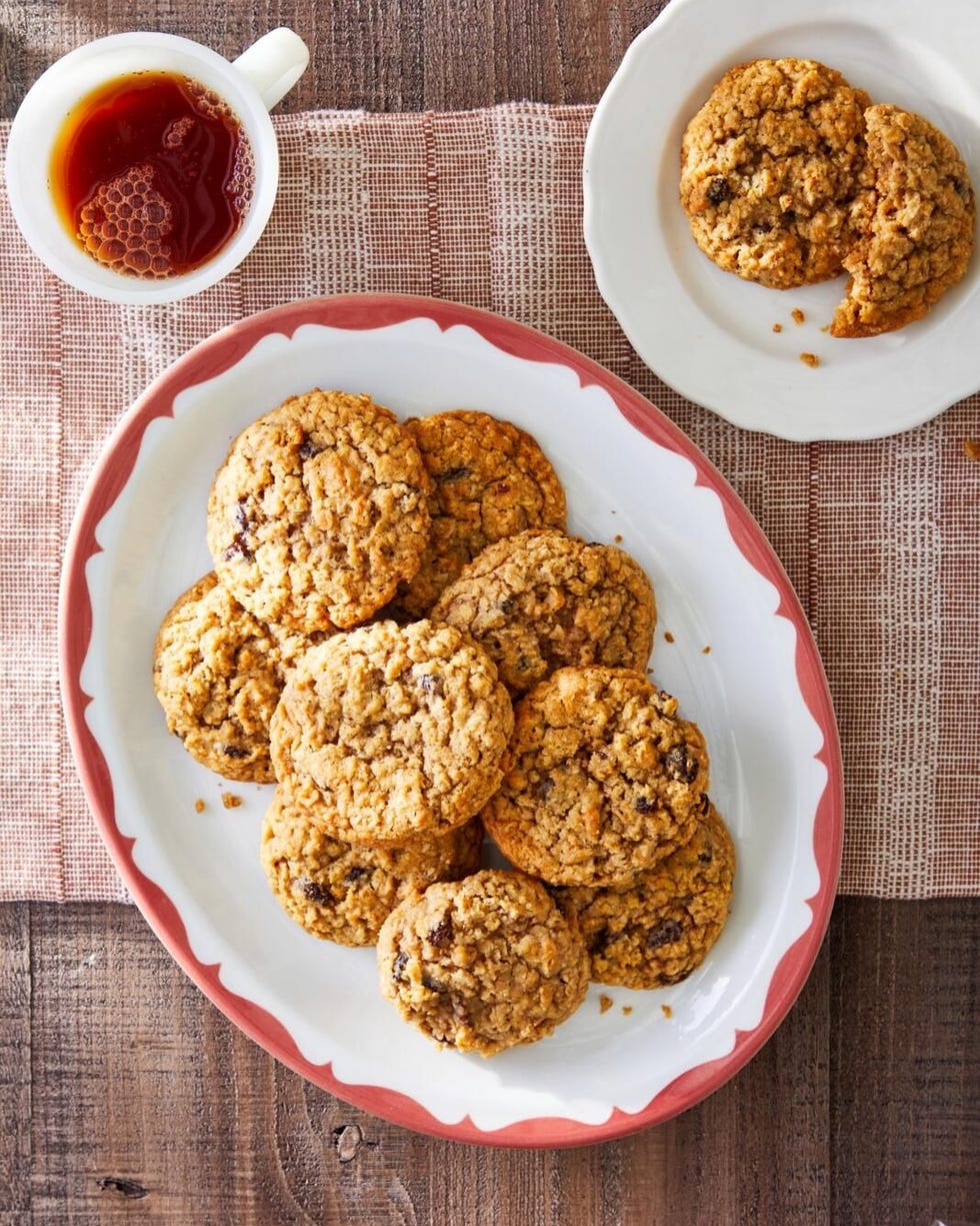 classic oatmeal cookies
