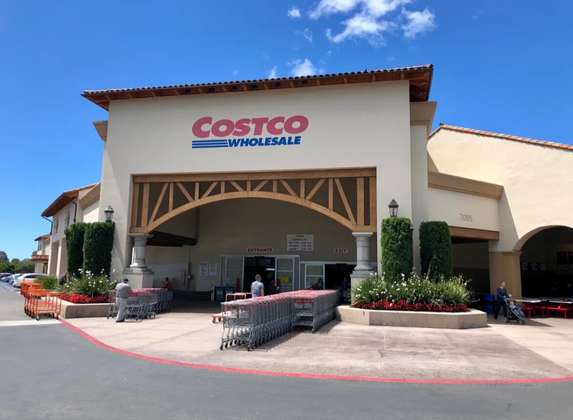 Costco’s Cheesy Appetizer Dubbed “Worst Product” Costco's Cheesy Appetizer Dubbed "Worst Product"