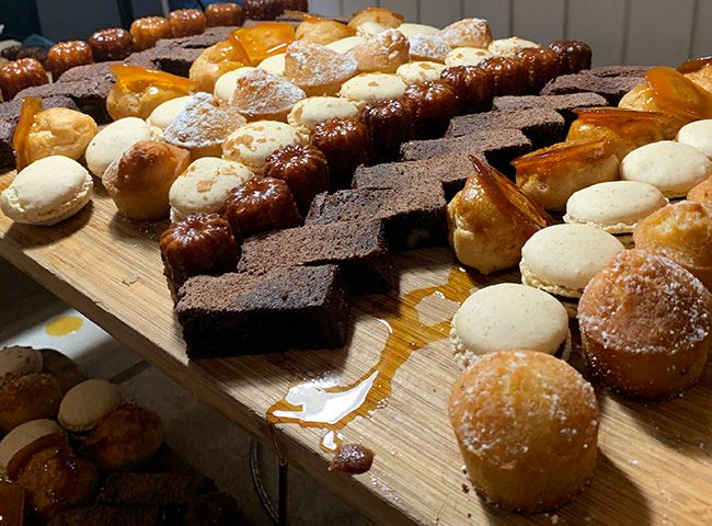 cakes