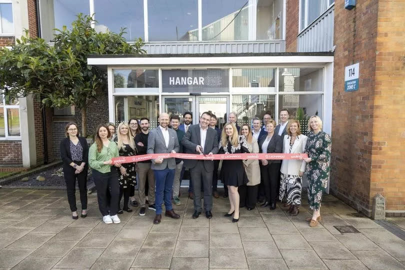 Adam Clarke, MD Leonardo UK (centre); on his left is Matt Dawson, Sodexo ambassador and former England rugby player and on his right is Lynsey O'Keefe, CEO Corporate Services and Energy & Resources, Sodexo UK & Ireland