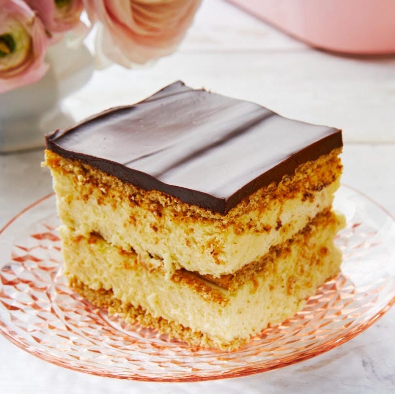 eclair cake french food