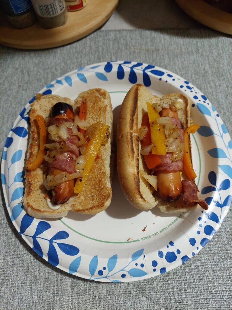 Don't sleep on hot dogs. Bacon wrapped. 282 calories, 33g of protein & fiber!