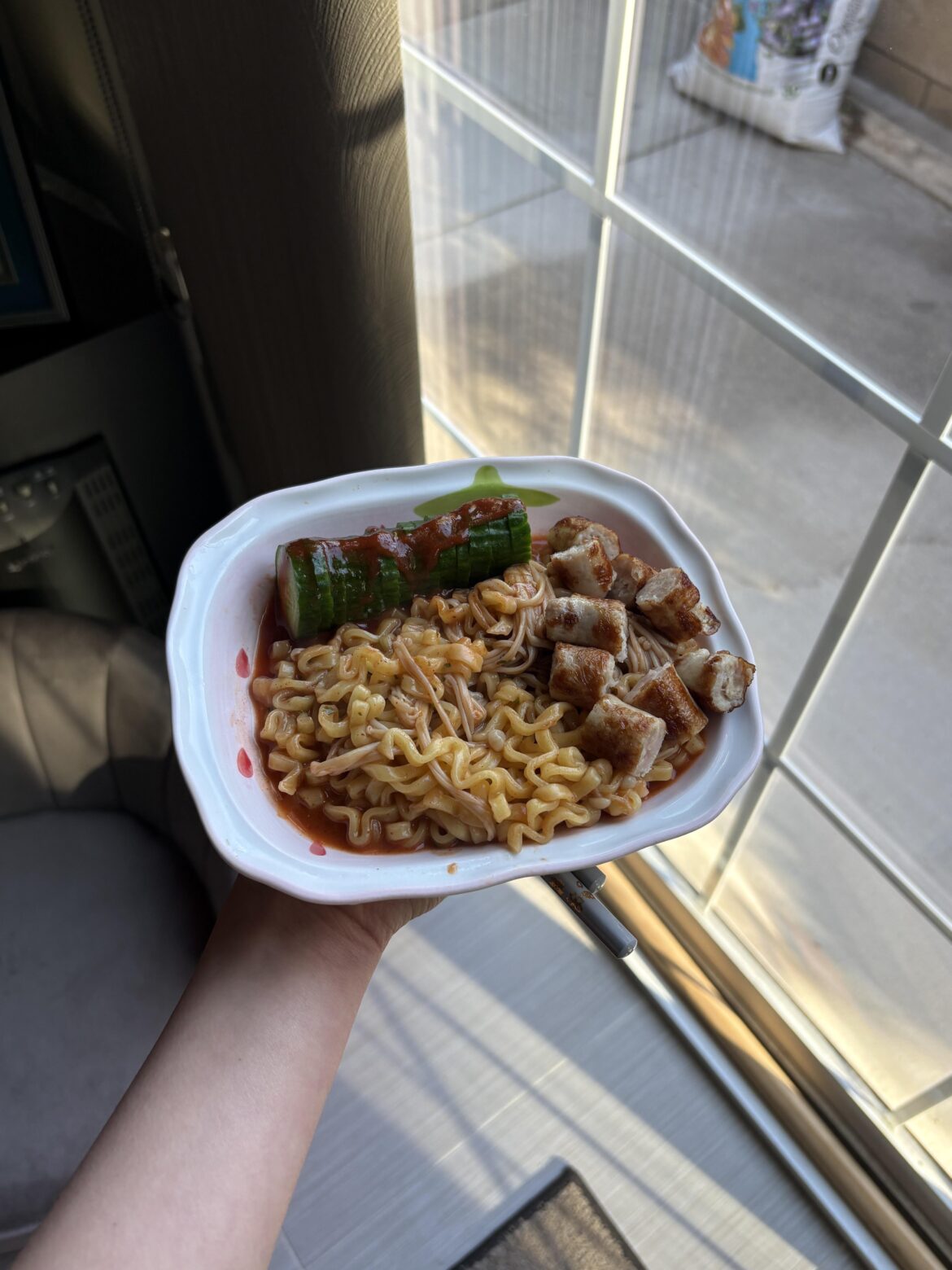 Buldak noodles (384 calories, 16g protein)