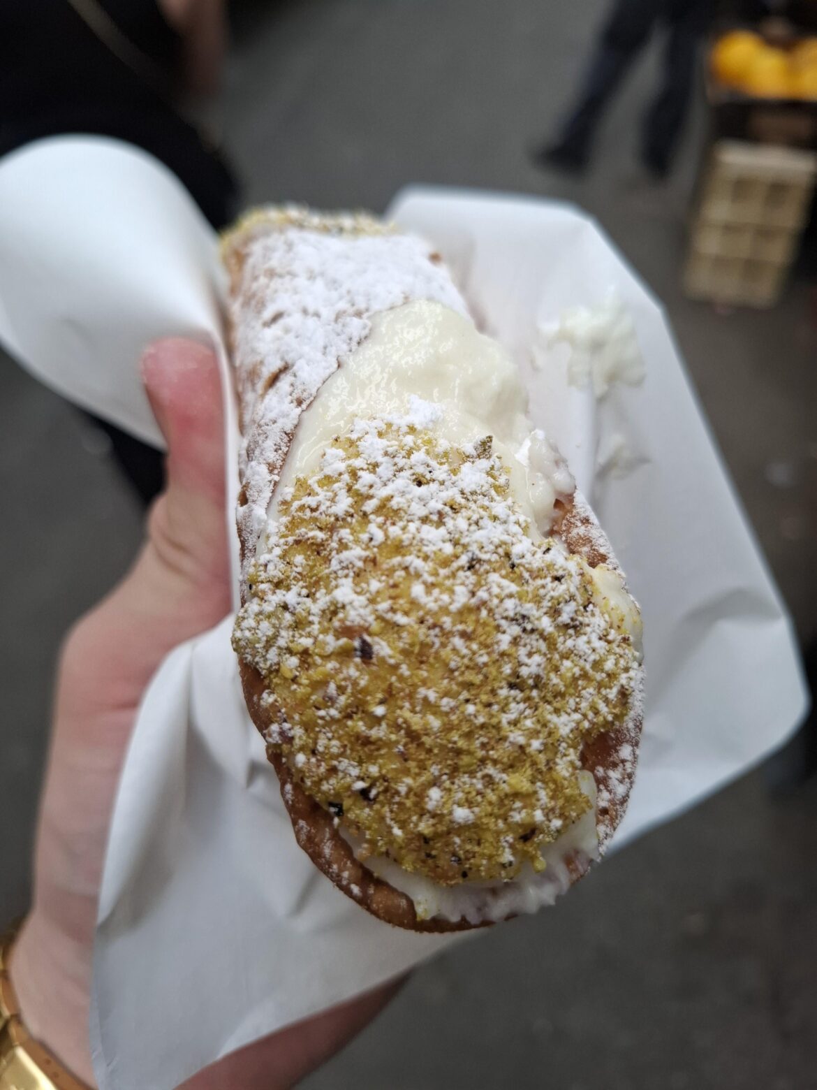 Simply the best : A classic cannolo