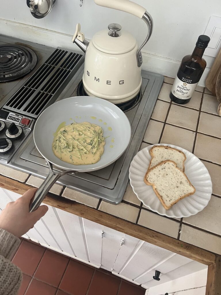 Chickpea omelette every day 😍