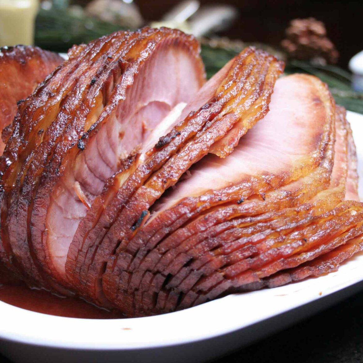 Feed a Crowd With These Christmas Dinner Menu Ideas