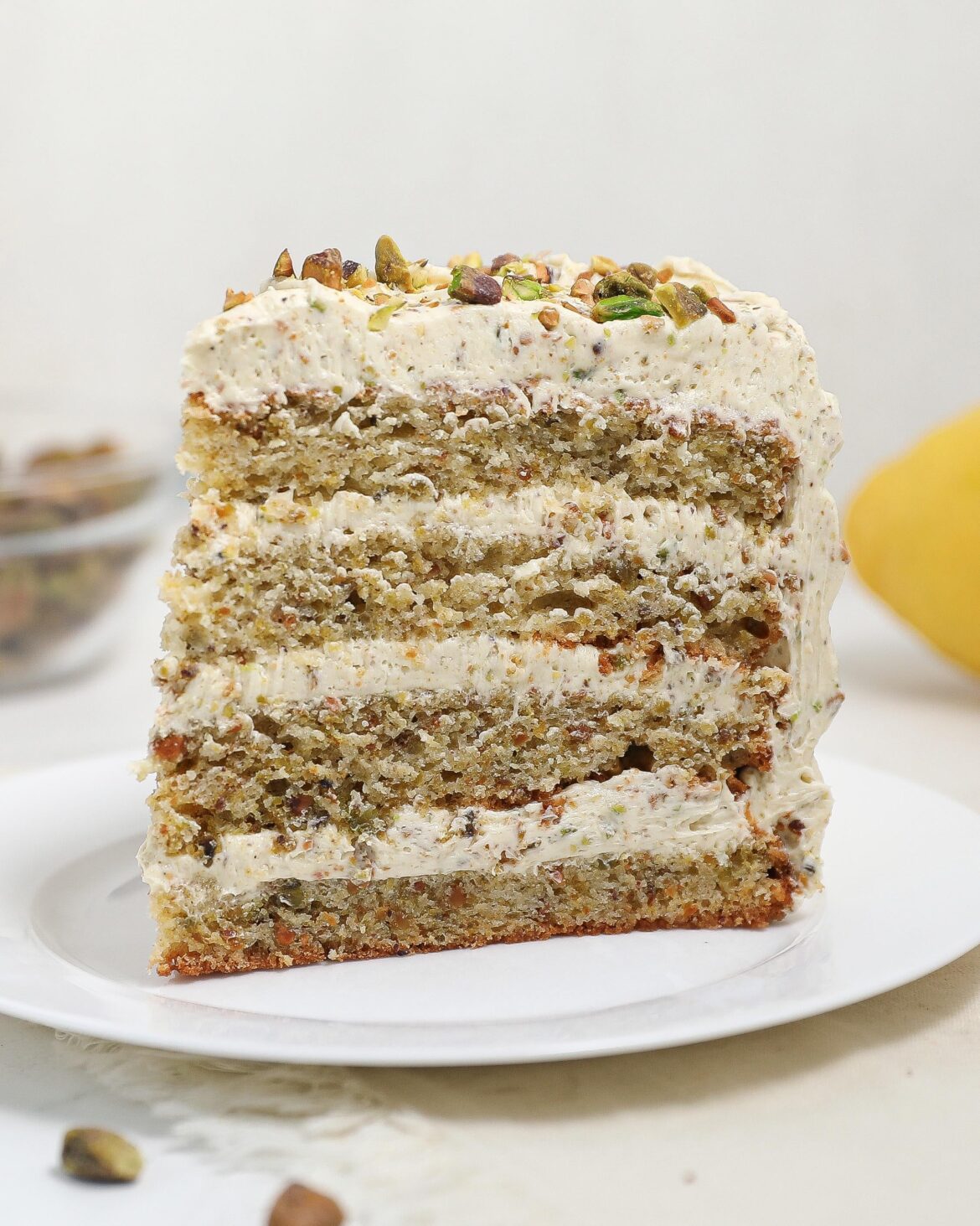 Pistachio Cake With Pistachio Butto