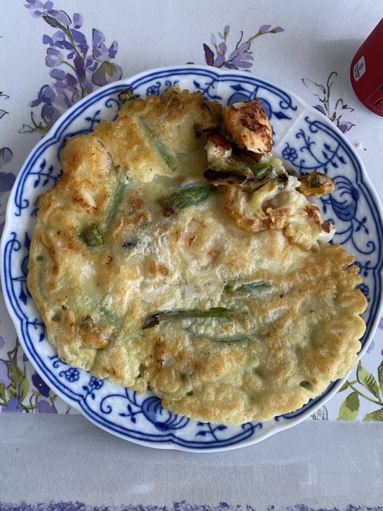 Crispy seafood pancake