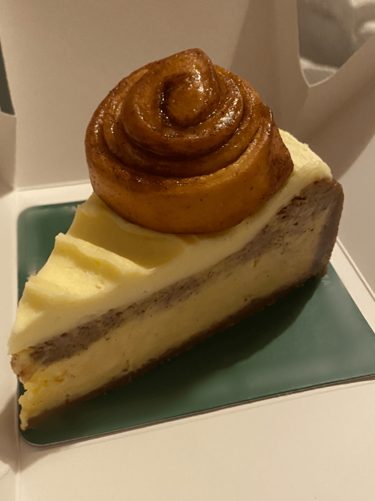 Cinnamon cheesecake