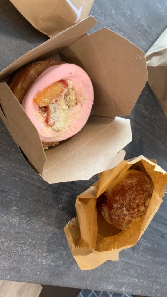 Calories in this Cronut?