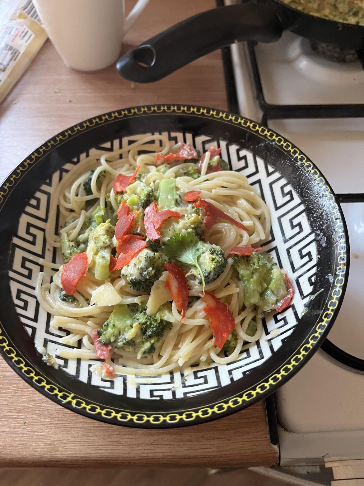 Cheesy broccoli spaghetti with chorizo and parsley