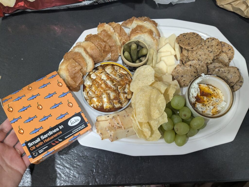 Lata Small Sardines with Habanero