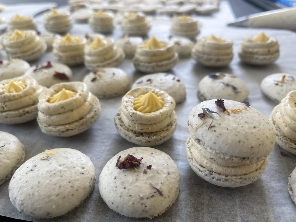 Earl grey with honey orange curd