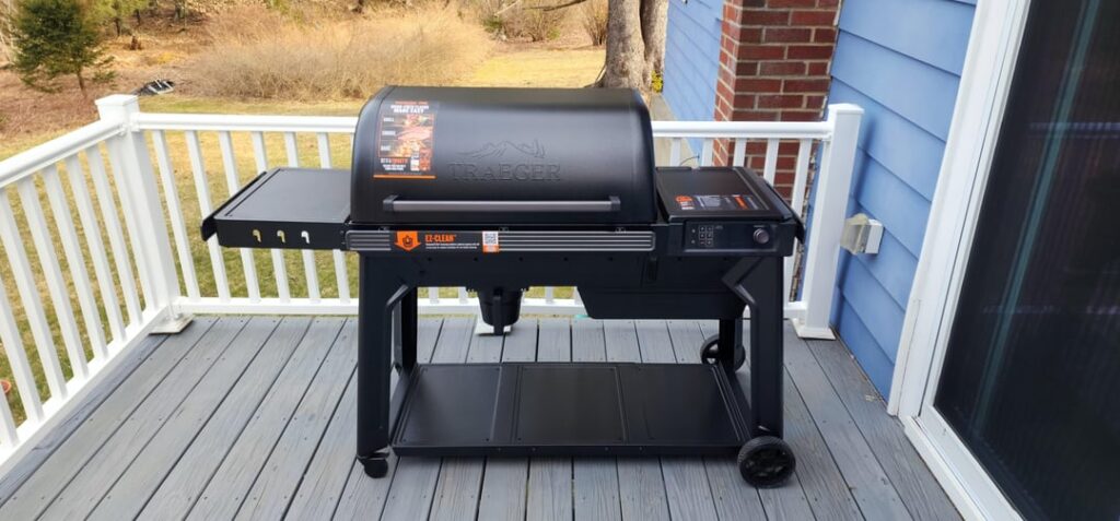 Just got my first major smoker. Just in time for Spring