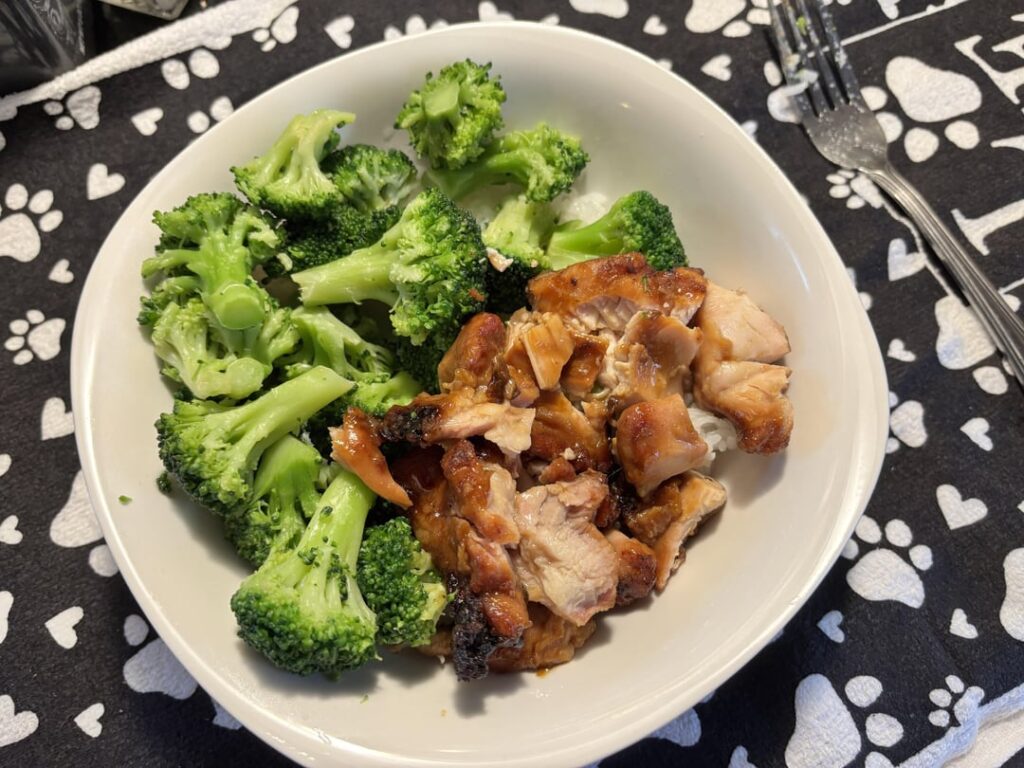 my idea of easy comfort food 🤤 well worth 568 calories