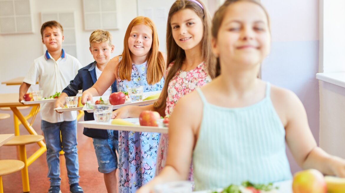 French School Lunches Are More Nutritious Than American Lunches