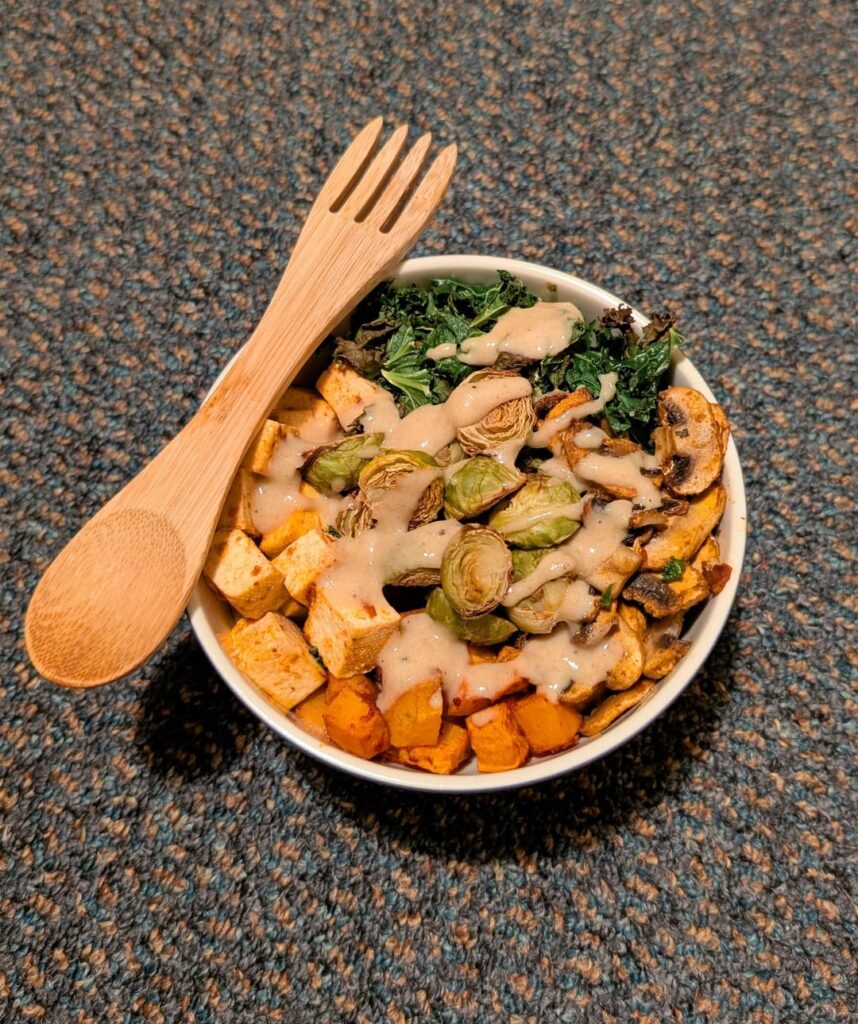 Roasted veg & tofu bowl Roasted veg & tofu bowl