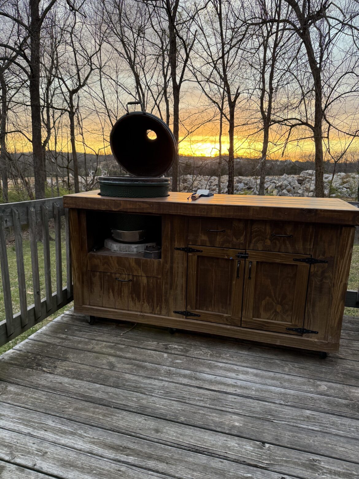 Just got a large size green egg. Just got a large size green egg.