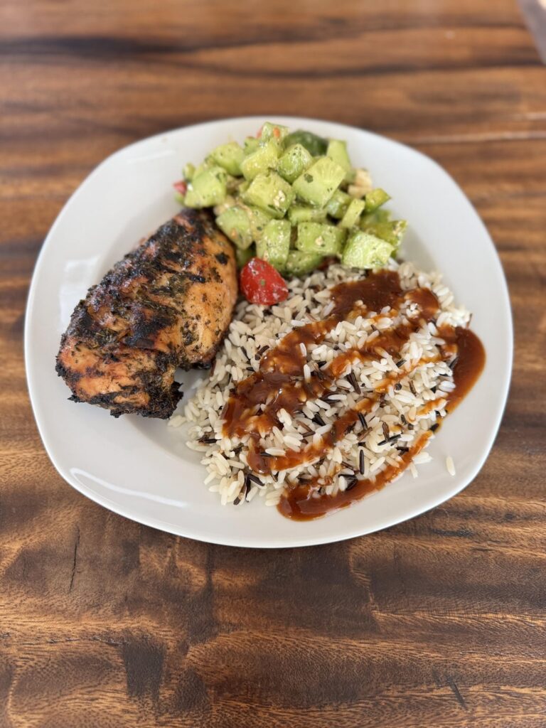 today we had chicken with rice 😌