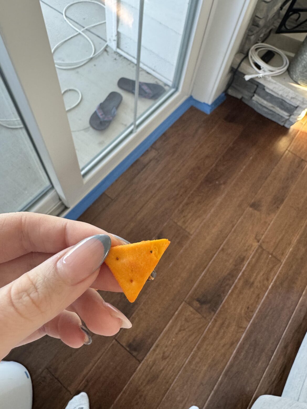 Please is there a cracker that tastes like the triangles in Chex mix