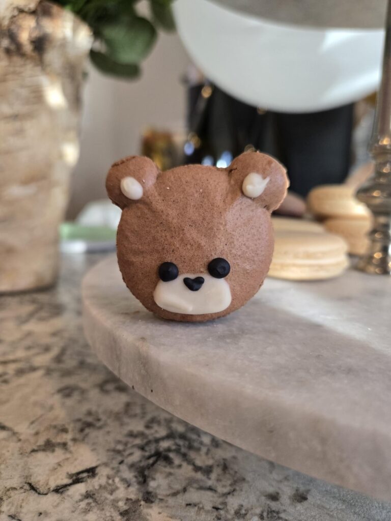 First time making odd shaped/decorated macarons!