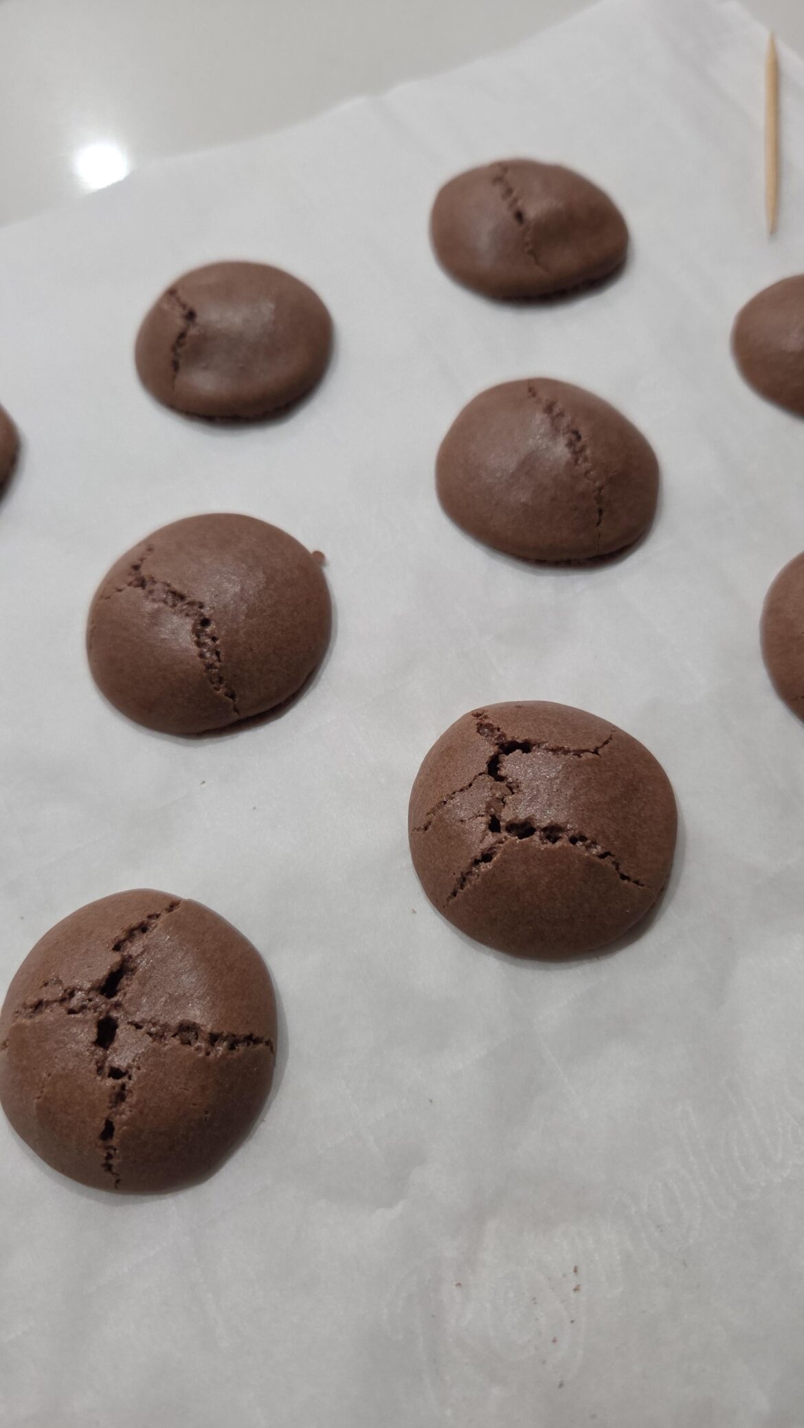 No feet and ruptured tops. Please help troubleshoot 🙏