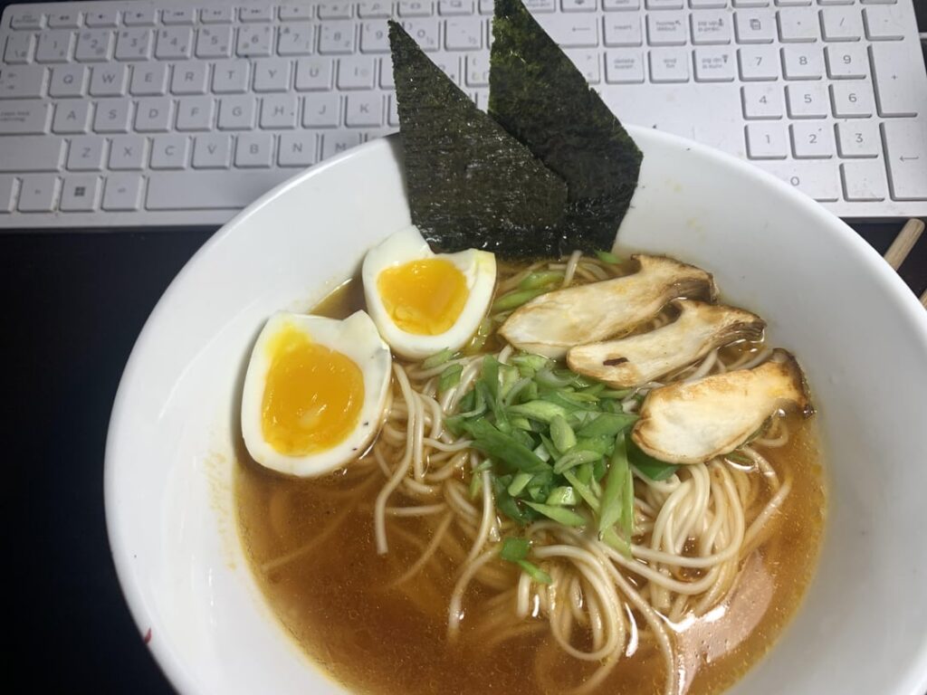 ramen i made (433 calories)