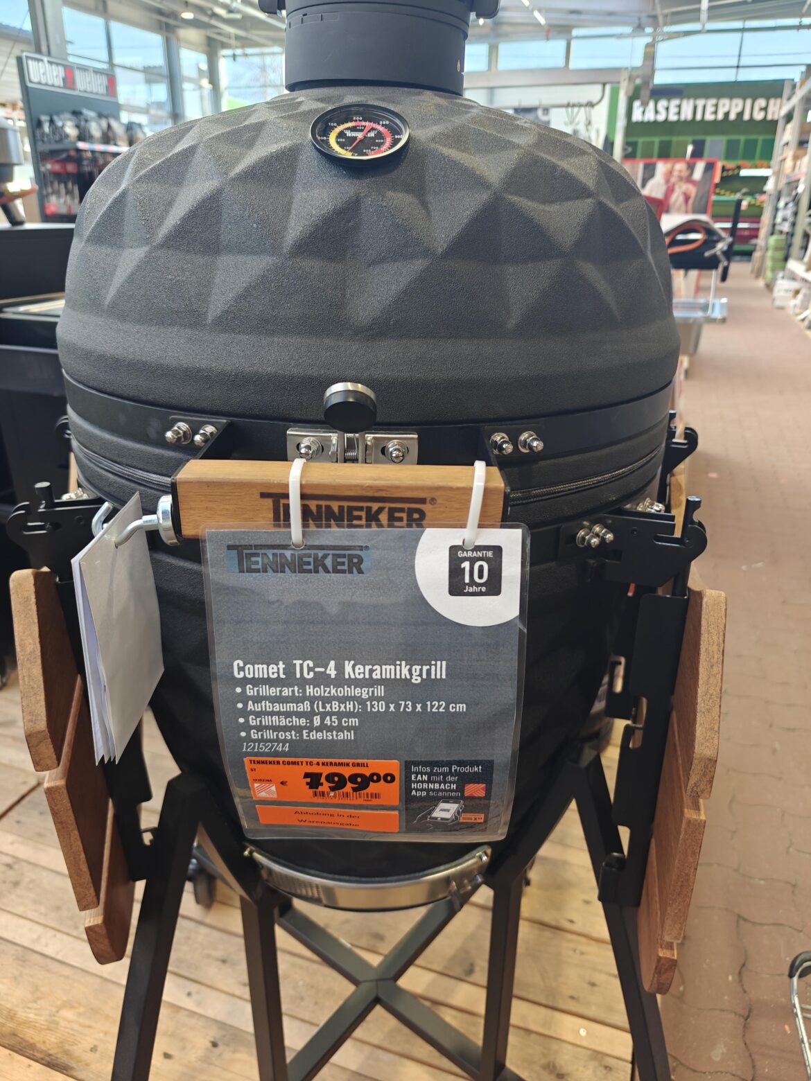 Anyone have experience with this brand? These kind of grills are usually double the price