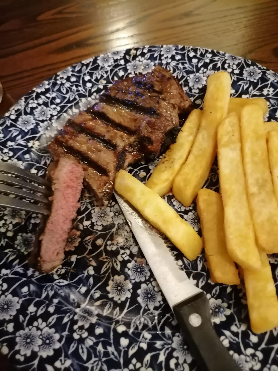 A spoons "medium rare" (were too hungry and drunk to send it back)