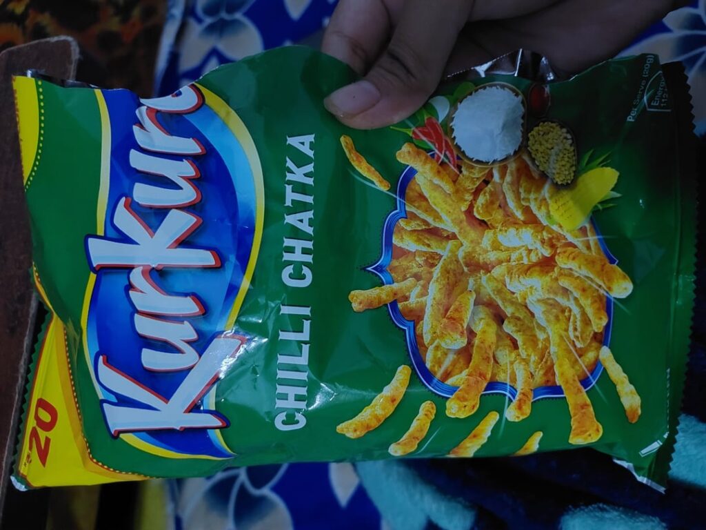 Kurkure Chilli chatka is better than kurkure masala munch, I ate it rn and loved it