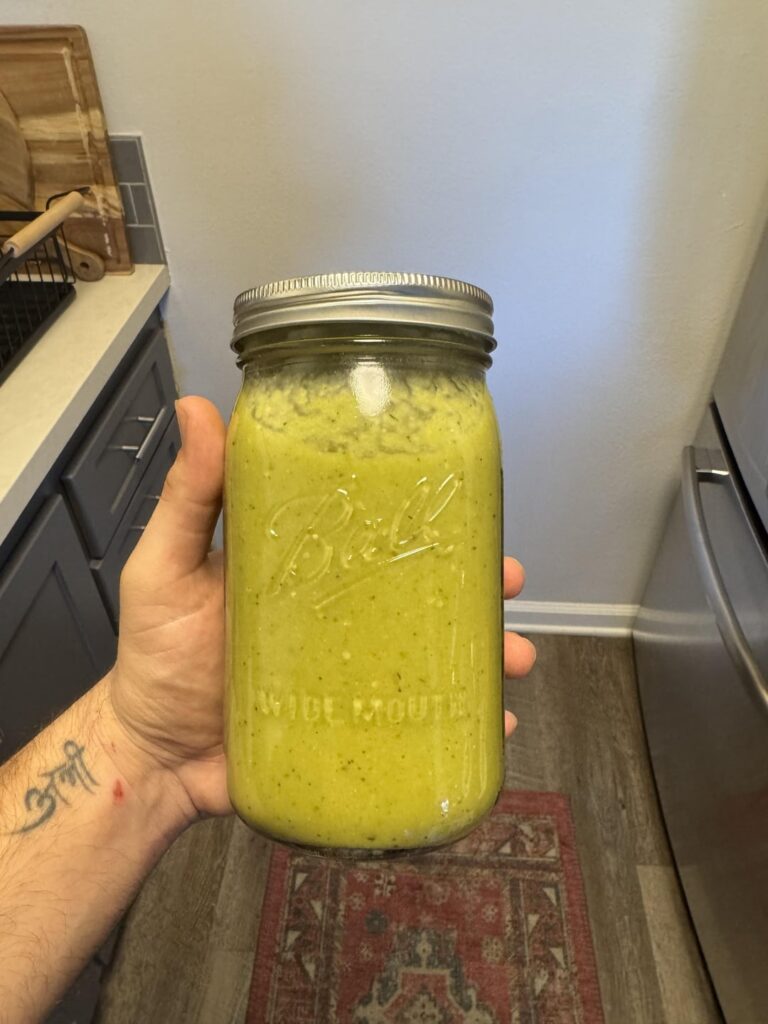Avocado verde with a kick!