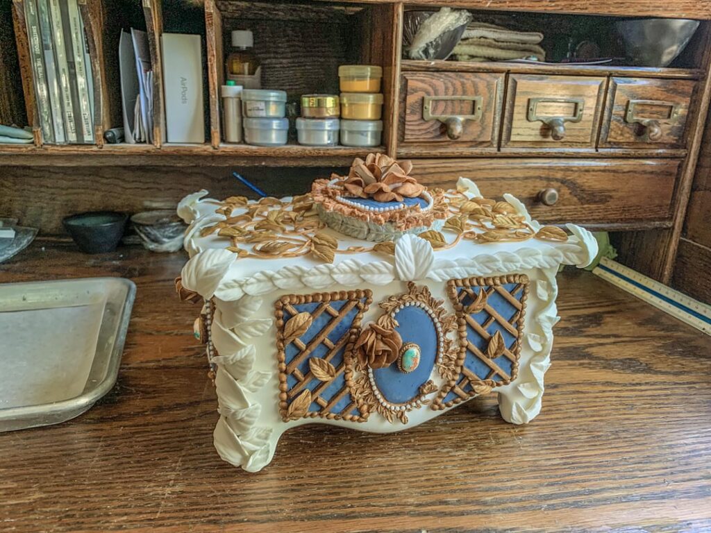 A jewelry box I made a while ago for exhibition only.