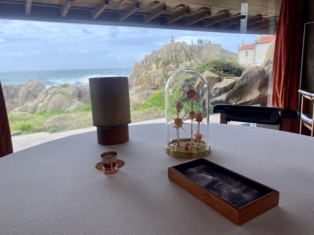 Casa de Chá da Boa Nova () –  Leça da Palmeira, Portugal Casa de Chá da Boa Nova (**) -  Leça da Palmeira, Portugal