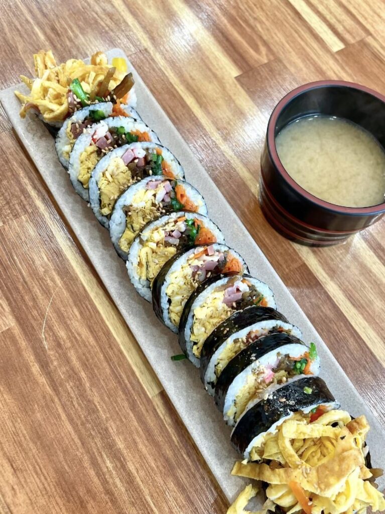 Had some nice Gimbap for lunch today!