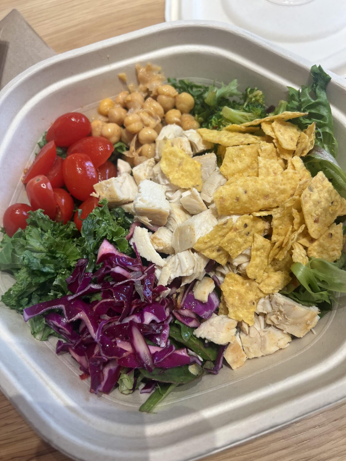 sweetgreens salad for 330 cals